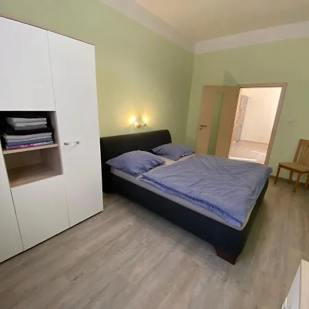 Trida Lux * Mariánské Lázně