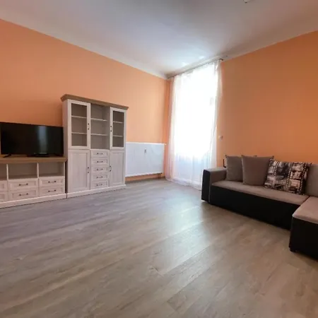 Trida Lux * Mariánské Lázně